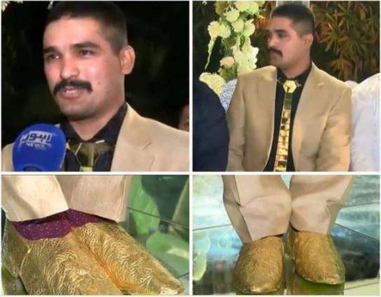 Extravagance at weddings: Lahori groom surprises everyone wearing gold tie, shoes