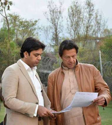 Usman Dar meets Imran khan before  Islamabad High Court decision on Asif disqualification