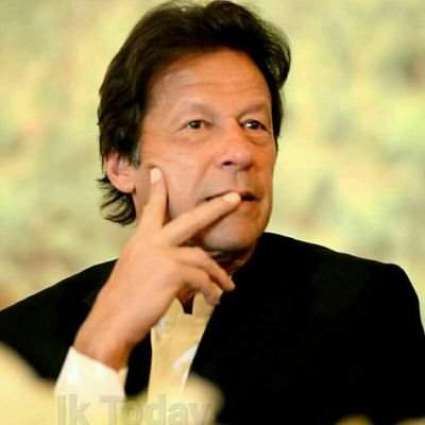 Journalist alleges Imran Khan of holding permanent settlement in Britain  