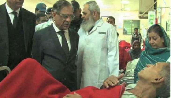 Chief Justice of Pakistan Justice Mian Saqib Nisar visits Lahore psychiatric hospital over complaints of mismanagement