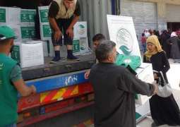 مركز الملك سلمان للإغاثة يواصل لليوم الرابع عشر توزيع وجبات الإفطار على اللاجئين السوريين في كفر زبد في لبنان
