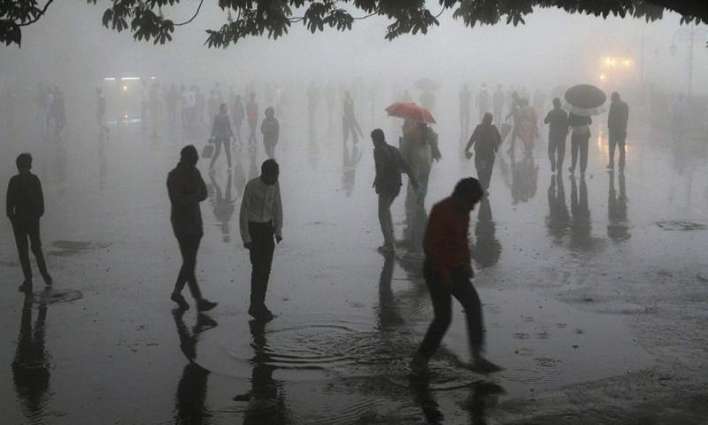 بھارت اٹی طوفان و پِر، کم از کم 11 بندغ تپاخت ، 25ٹھپی