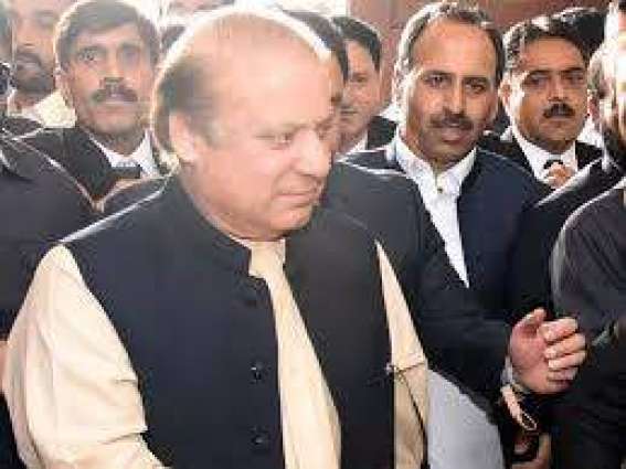 Nawaz avoids question about Shehbaz’s support to new policy outside Accountability Court