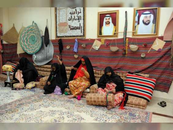 "تراث الإمارات" يواصل فعاليات مهرجانه الرمضاني