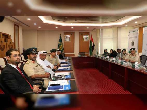 قائد شرطة دبي يترأس اجتماع اللجنة العليا لبرنامج حماية