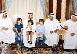 محمد بن راشد يحضر مأدبة إفطار مدير عام دائرة التشريفات والضيافة في دبي