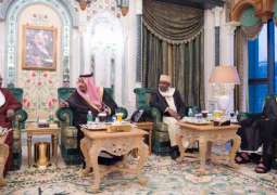 خادم الحرمين الشريفين يستقبل رؤساء القمر المتحدة والسودان والجابون ووزير الخارجية الإماراتي