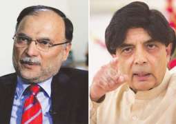 Ahsan Iqbal backfires at Nisar for threatening to reveal Nawaz, Maryam’s role