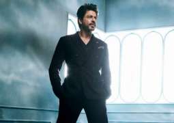 26 years in Bollywood: SRK calls it half a lifetime of being ‘others’