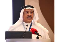            د. خالد بن خليفة خلال الجلسة الأولى لمؤتمر 