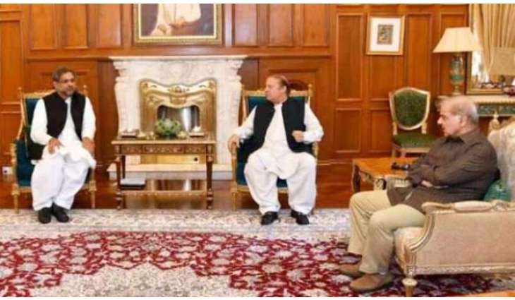 سابق وزیر اعظم خلاف بغاوت دا مقدمہ، نواز تے خاقان لاہور ہائی کورٹ طلب