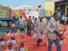 ERC distributes food baskets to people of Ash Shihr, Yemen
