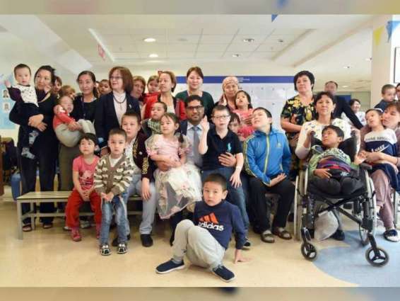 سفير الدولة يزور مؤسسات علاجية للأطفال في أستانا