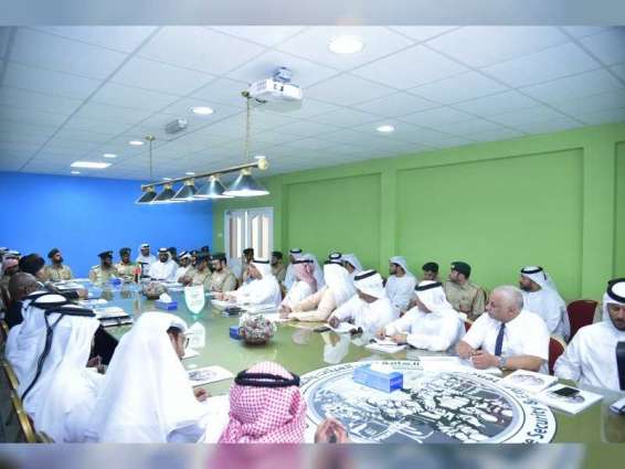 لجنة تأمين الفعاليات بشرطة دبي تناقش اجراءات عطلة عيد الفطر 