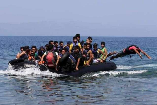            ارتفاع ضحايا حادث غرق سفينة مهاجرين قبالة تونس إلى 60           