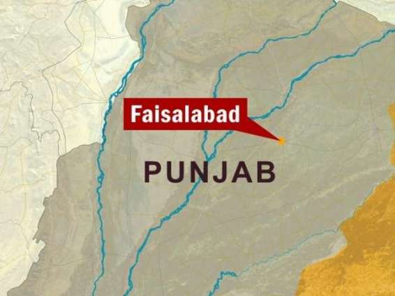 Two factory workers crushed to death in Faisalabad