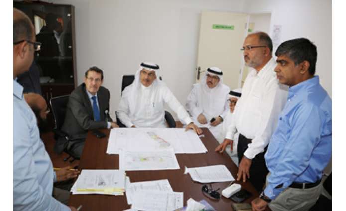            رئيس جامعة الخليج العربي يتابع إنجاز الاعمال التأهيلية لمدينة الملك عبدالله بن عبدالعزيز الطبية          