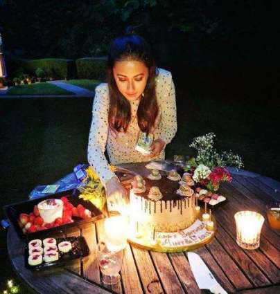 Ainy Jaffri shares pictures from birthday party