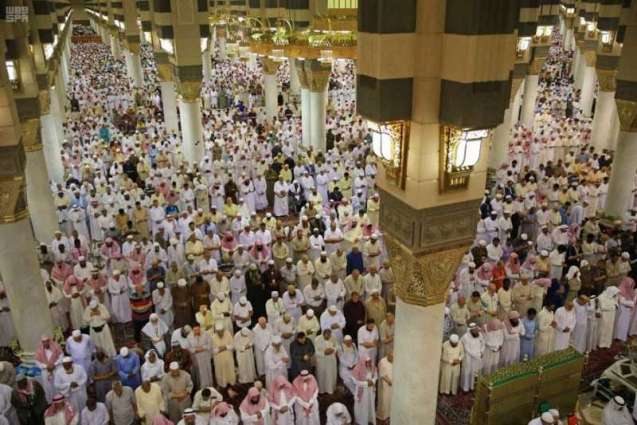 خدمات متكاملة للمصلين بالمسجد النبوي ليلة الـ 27 من رمضان