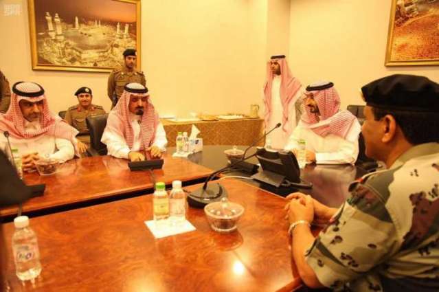 نائب أمير منطقة مكة المكرمة يقف ميدانيًا على جهود الجهات الأمنية والفرق التطوعية بالمسجد الحرام
