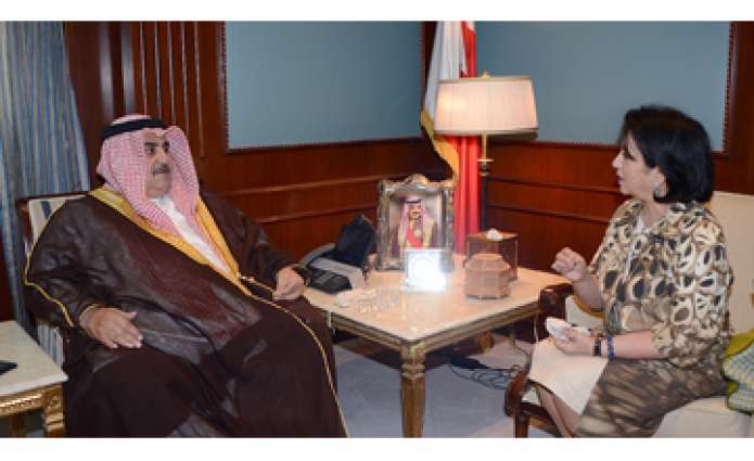            معالي وزير الخارجية يستقبل رئيسة هيئة البحرين للثقافة والآثار          
