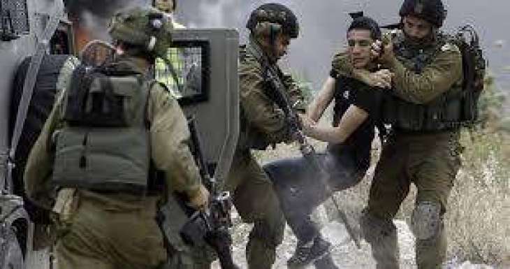 الاحتلال يعتقل 14 فلسطينيا ويواصل تنفيذ سياسات الهدم