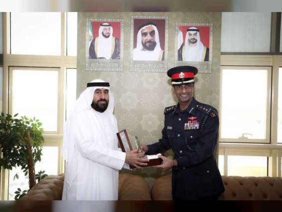 وفد بحريني يطلع على جهود شرطة أبوظبي في مجال أمن وسلامة المجتمع