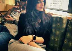 Celebs, fans pour in love for Sonali Bendre on cancer diagnosis