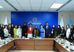 سفير الدولة يحضر اجتماع وفد مجلس سيدات الأعمال مع مسؤولة كازاخستانية
