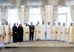 محمد بن زايد يستقبل أعضاء مجلس الإمارات للإفتاء الشرعي