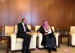 وزير الخارجية يلتقي وزير الخارجية الأردني