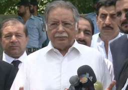 Pakistan Muslim League-Nawaz (PML-N) Senator Pervaiz Rasheedquestions Nawaz's absence from corruption hearing