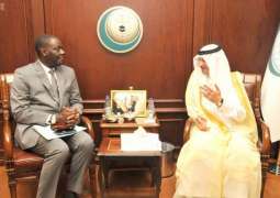 أمين منظمة التعاون الإسلامي يستقبل سفير جمهورية السنغال لدى المملكة