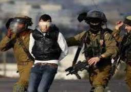 اسرائيل تعتقل 14 فلسطينيا في الضفة واصابة مجندة بجراح
