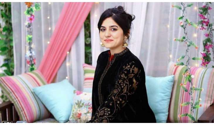 Actress Sanam Baloch is celebrating 32nd birthday today