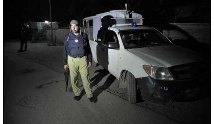 کوئٹہ: دہشت گرداں دا پولنگ سٹیشن اُتے حملا،1بندہ ہلاک، کئی زخمی
