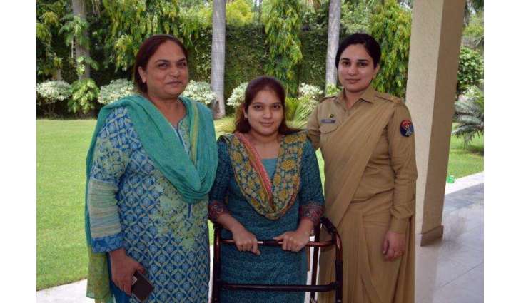 Army Chief gives job to handicapped girl who came to cast vote in general elections