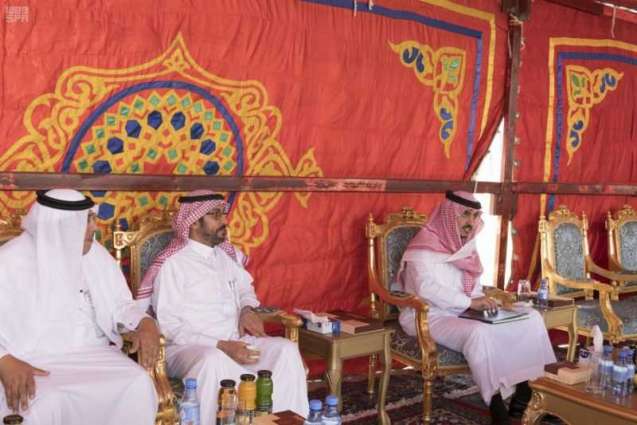 الأمير بدر بن سلطان يتفقد مشروعات وزارة النقل في محافظة القريات