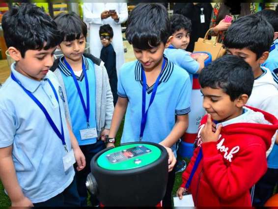 بلدية مدينة أبوظبي تضم ن مواصفات الألعاب والأجهزة الرياضية الذكية في مشاريعها