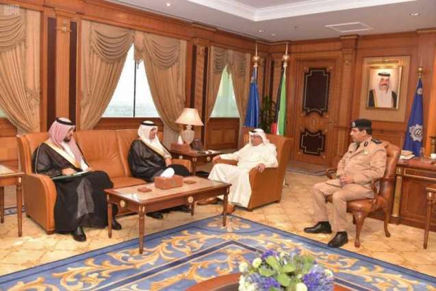 وزير الداخلية الكويتي يستقبل رئيس جامعة نايف للعلوم الأمنية