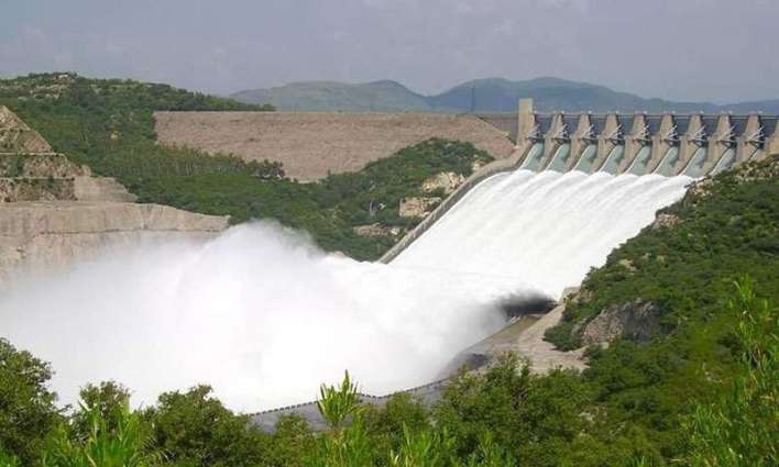 Matric position holder from Bannu donates cash prize in dams fund