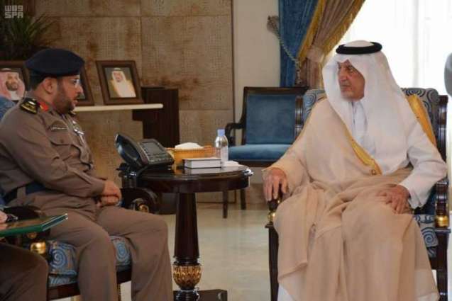 الأمير خالد الفيصل يتسلم تقرير أعمال الدفاع المدني بالعاصمة المقدسة خلال شهر رمضان الماضي