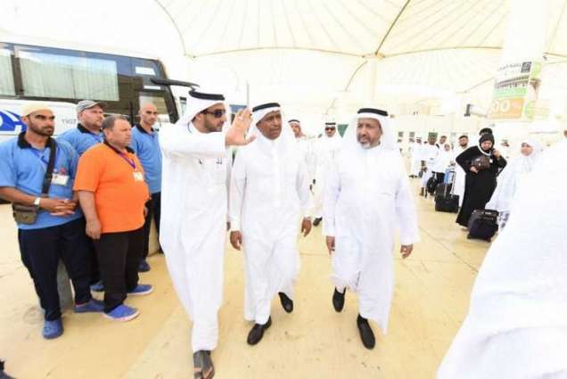 نائب وزير الحج والعمرة يقف على الجهود المبذولة بصالات الحج والعمرة في مطار جدة