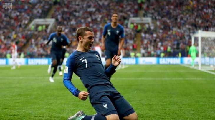 كأس العالم 2018 : منتخب فرنسا يتوج باللقب للمرة الثانية في تاريخه بفوزه على كرواتيا 4-2