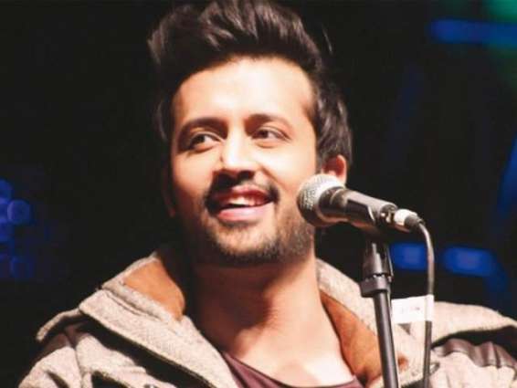 Atif Aslam poses while en route to Johannesburg