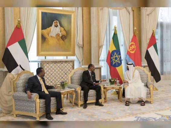 قمة ثلاثية بين رئيس أريتريا ورئيس وزراء أثيوبيا وولي عهد أبوظبي