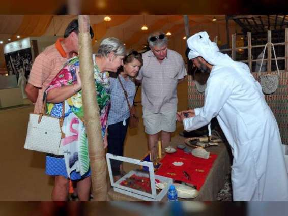 مشاركة متميزة لـ " تراث الإمارات" في مهرجان ليوا للرطب