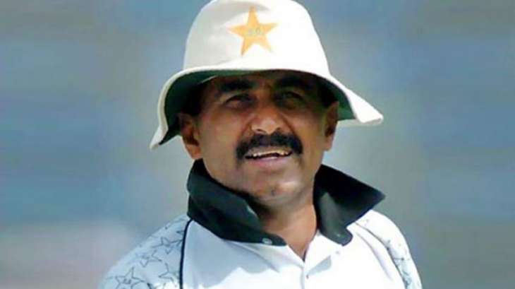 Javed Miandad to auction 1992 World Cup ball for dams fund
