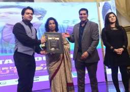 Barrister Salman Aslam receives Pakistan Youth Icon Award