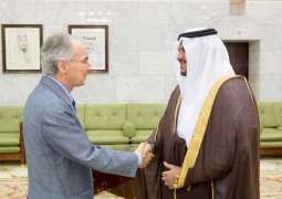 أمير الرياض بالنيابة يستقبل سفير اليونان لدى المملكة
